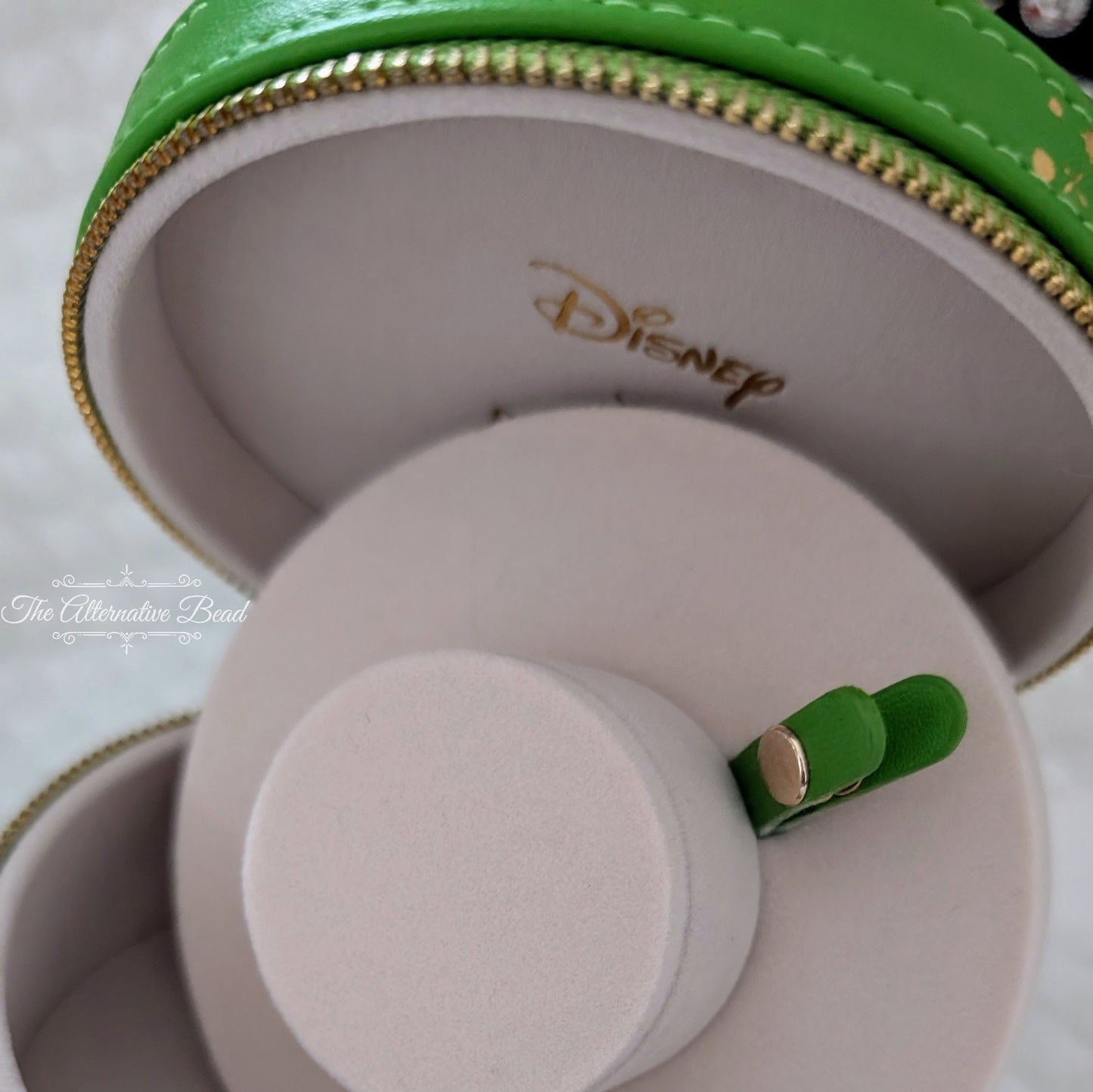 Disney x Pandora Tinker Bell Limited Edition Jewelry Box Jewelry Box by The Alternative Bead. Your official Disney x Pandora Retailer from Germany