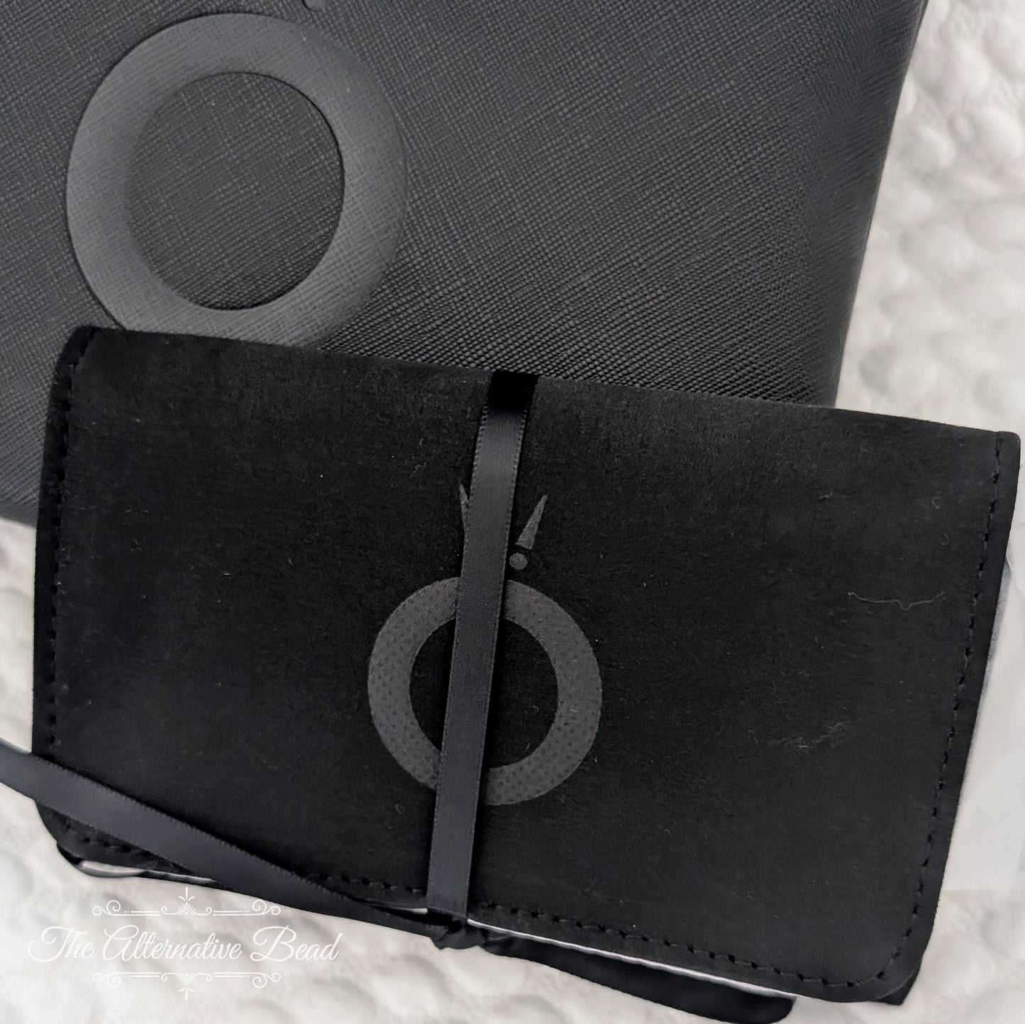 Pandora Zipper Clutch & Travel Jewelry Case Jewelry Box by The Alternative Bead. Your official Pandora Retailer from Germany