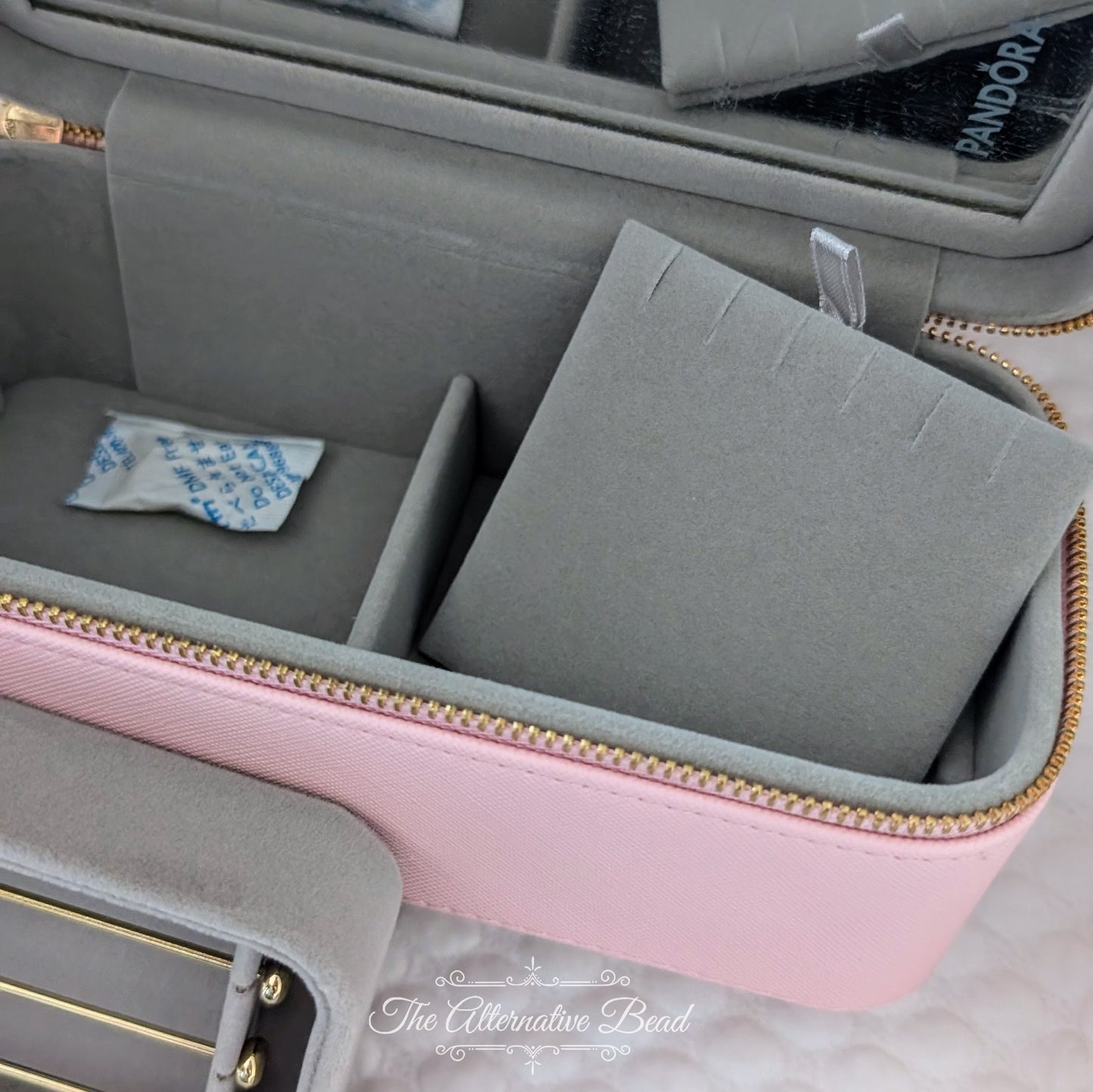 Pandora Pink Jewelry Box Jewelry Box by The Alternative Bead. Your official Pandora Retailer from Germany