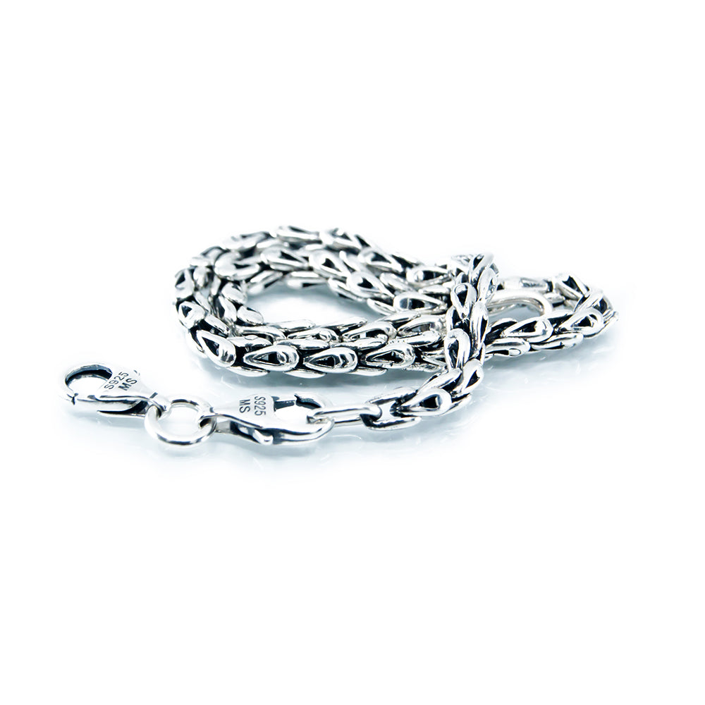 Aurora Charm Aurora’s Chain Bracelet with Lobster Clip silver sterling-silver Bracelet by The Alternative Bead. Your official Aurora Charm Retailer from Germany