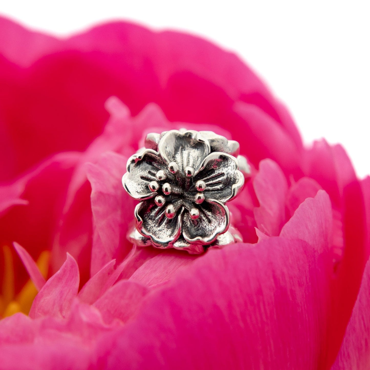 Elfbeads Cherry Blossoms (S220601) silver sterling-silver Bead - The Alternative Bead official German Retailer. Buy 4 get 5 - free DHL Shipping for all orders above 150 ?
