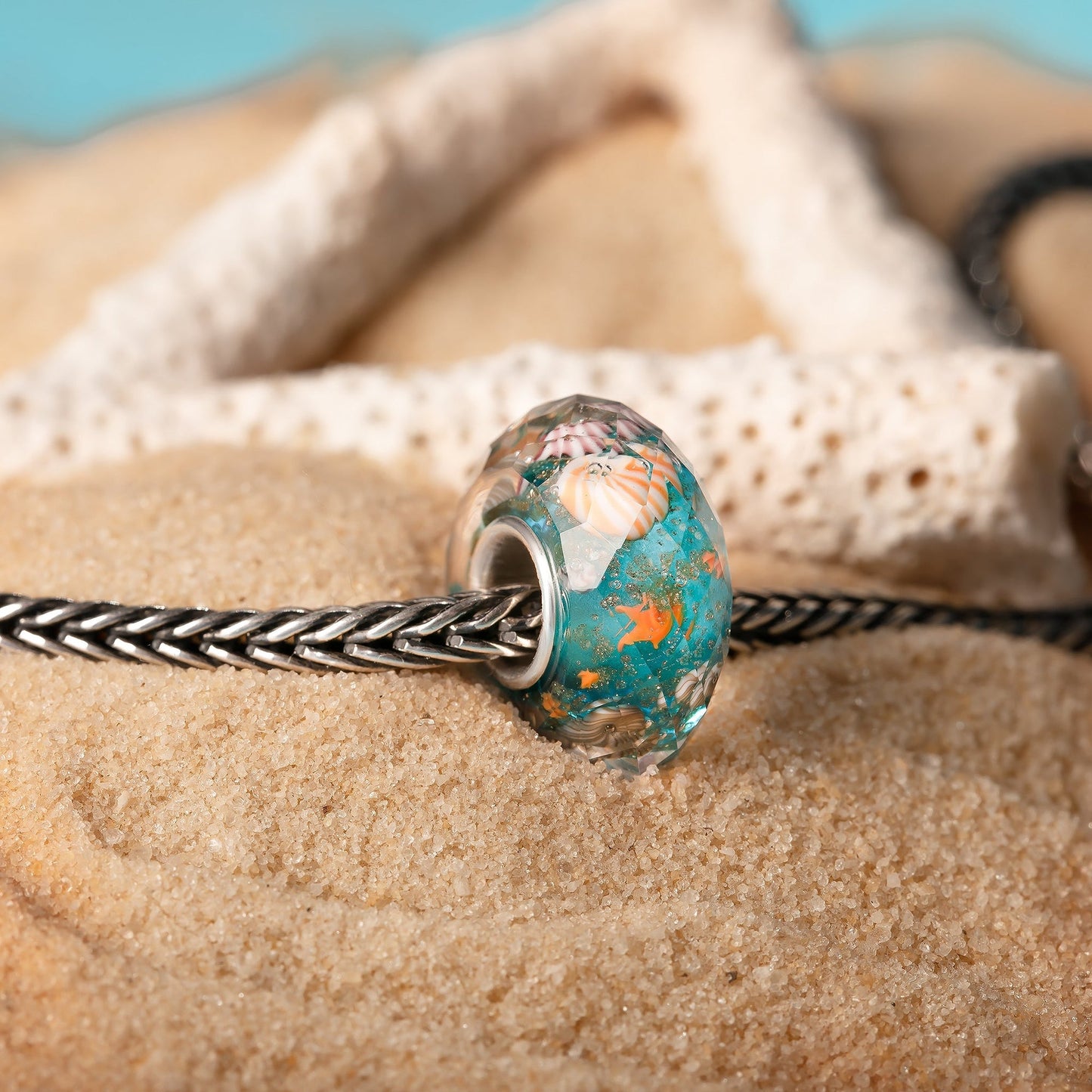 Elfbeads Coral Reef glass Bead by The Alternative Bead. Your official Elfbeads Retailer from Germany