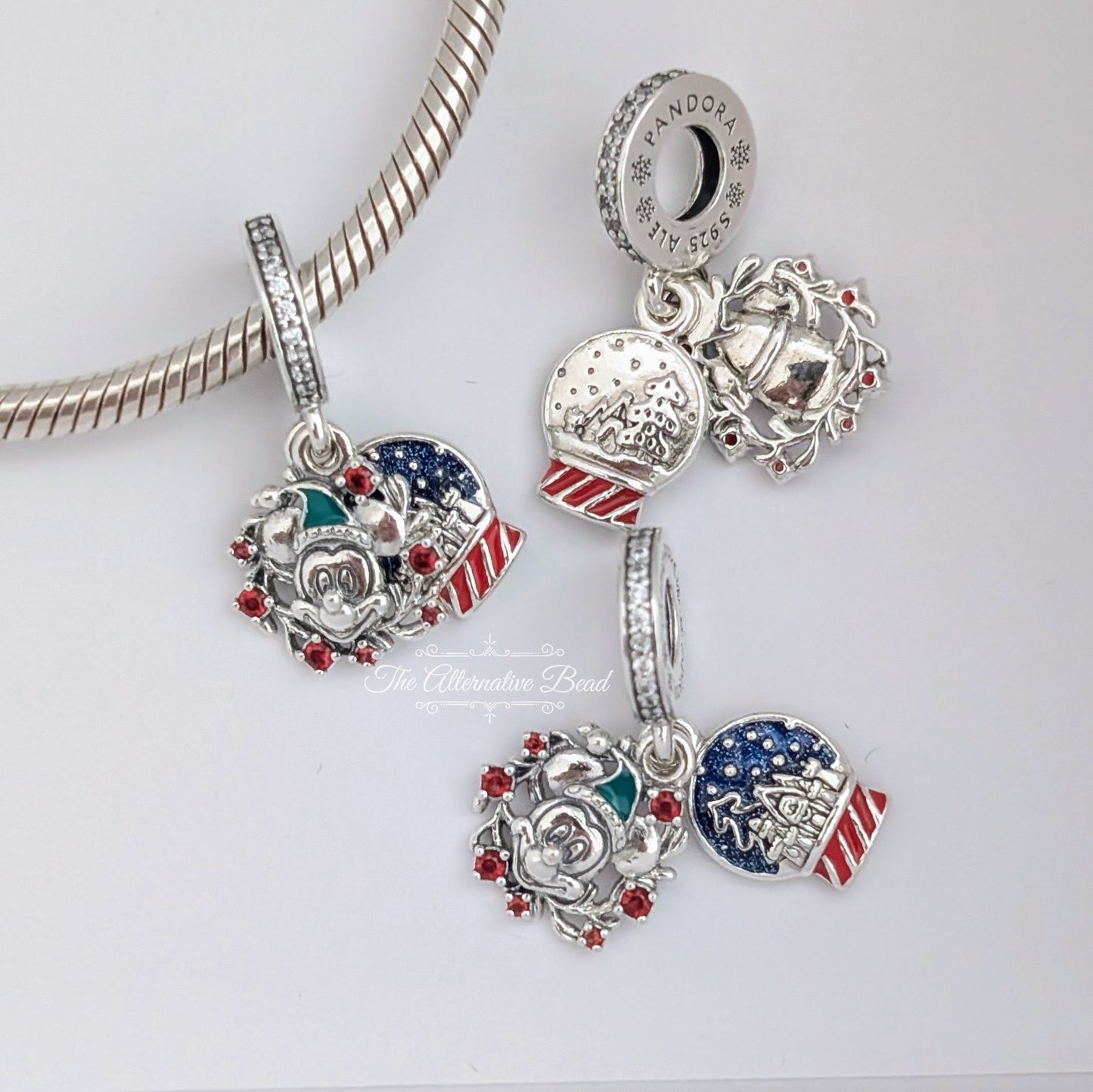 Disney x Pandora Mickey Mouse Snow Globe Sterling Silver Dangle silver sterling-silver; enamel Dangle by The Alternative Bead. Your official Disney x Pandora Retailer from Germany