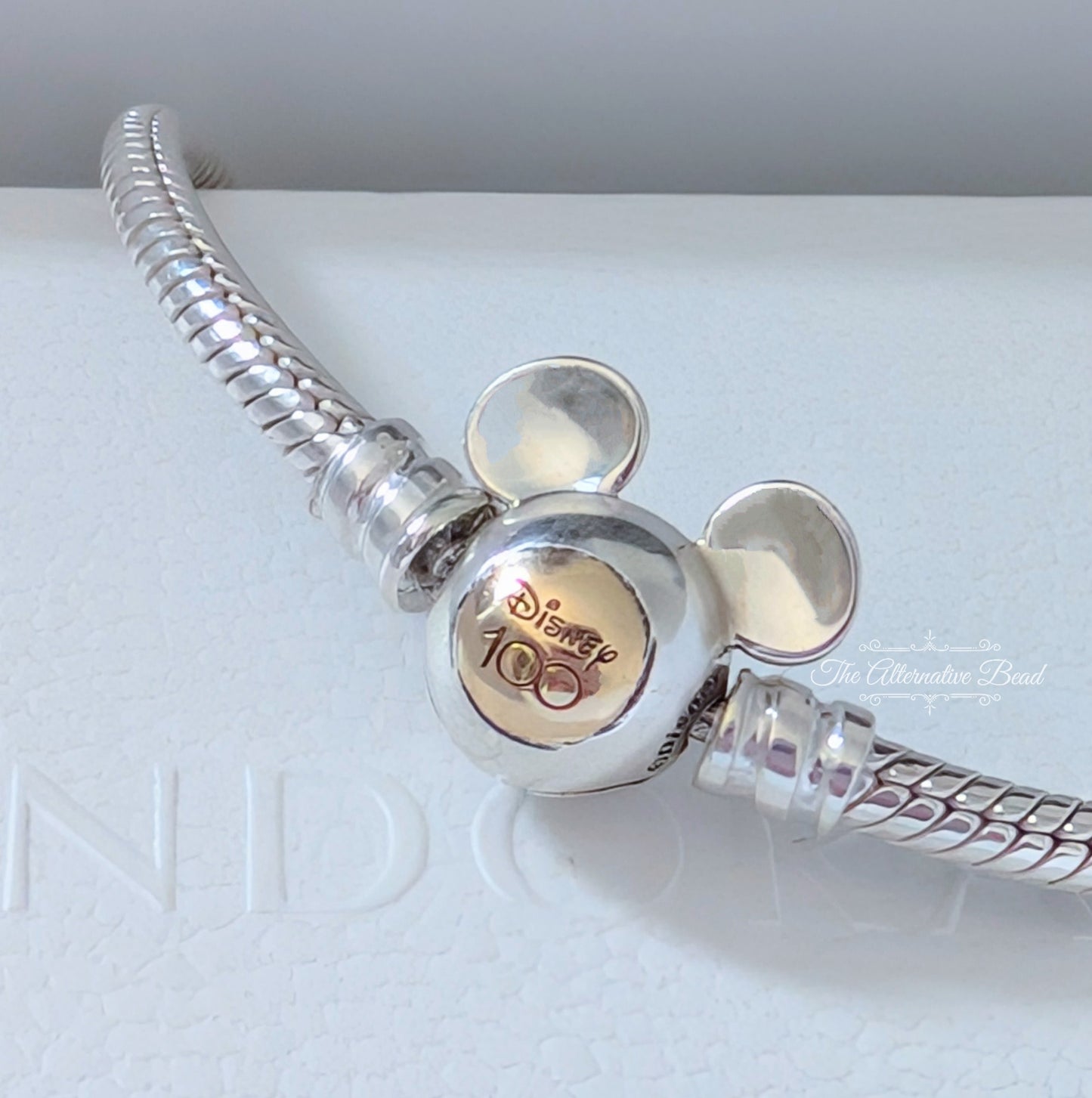 Disney x Pandora Sterling Silver and 14K Gold Disney 100th Anniversary Bracelet with Mickey Clasp (592514C00) silver and gold sterling-silver and gold Bracelet by The Alternative Bead. Your Jewelry Retailer from Germany