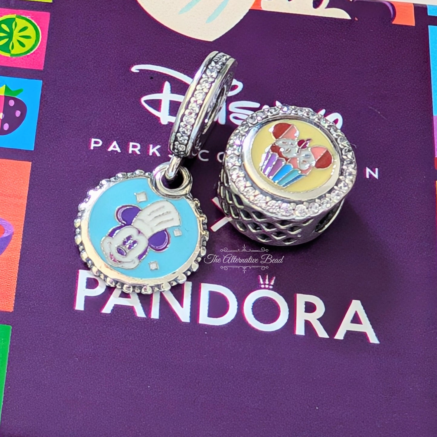 Disney x Pandora EPCOT Food & Wine Festival Set 2025 silver; blue; yellow sterling-silver; enamel Collectors Set by The Alternative Bead. Your official Disney x Pandora Retailer from Germany