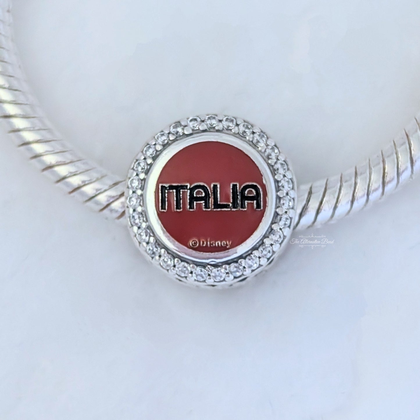 Disney x Pandora Mickey Mouse Italy (EPCOT World Showcase) silver; red sterling-silver; enamel Bead by The Alternative Bead. Your official Disney x Pandora Retailer from Germany