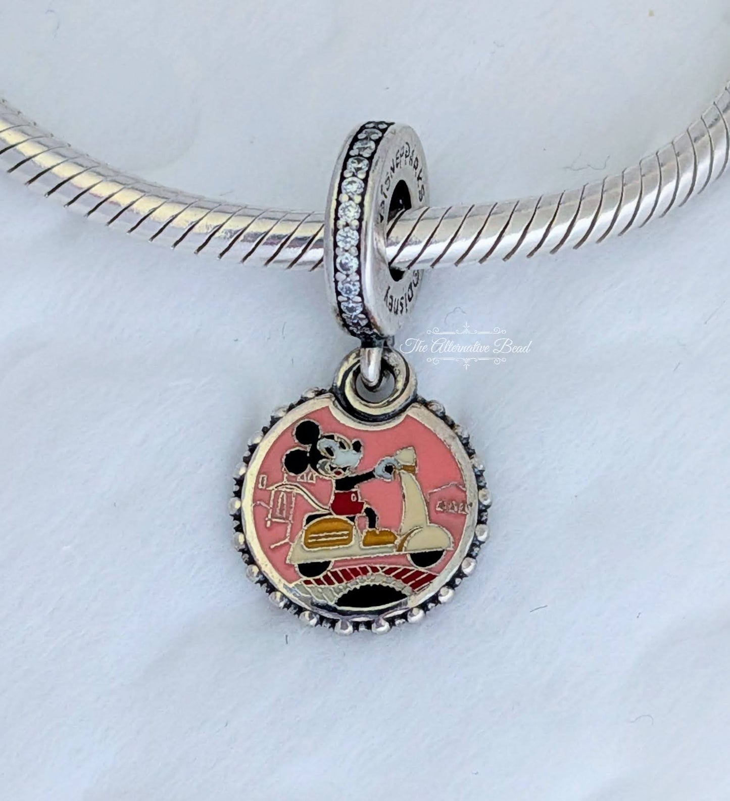 Disney x Pandora EPCOT International Food & Wine Festival Set 2025 silver; blue; yellow sterling-silver; enamel Collectors Set by The Alternative Bead. Your Jewelry Retailer from Germany