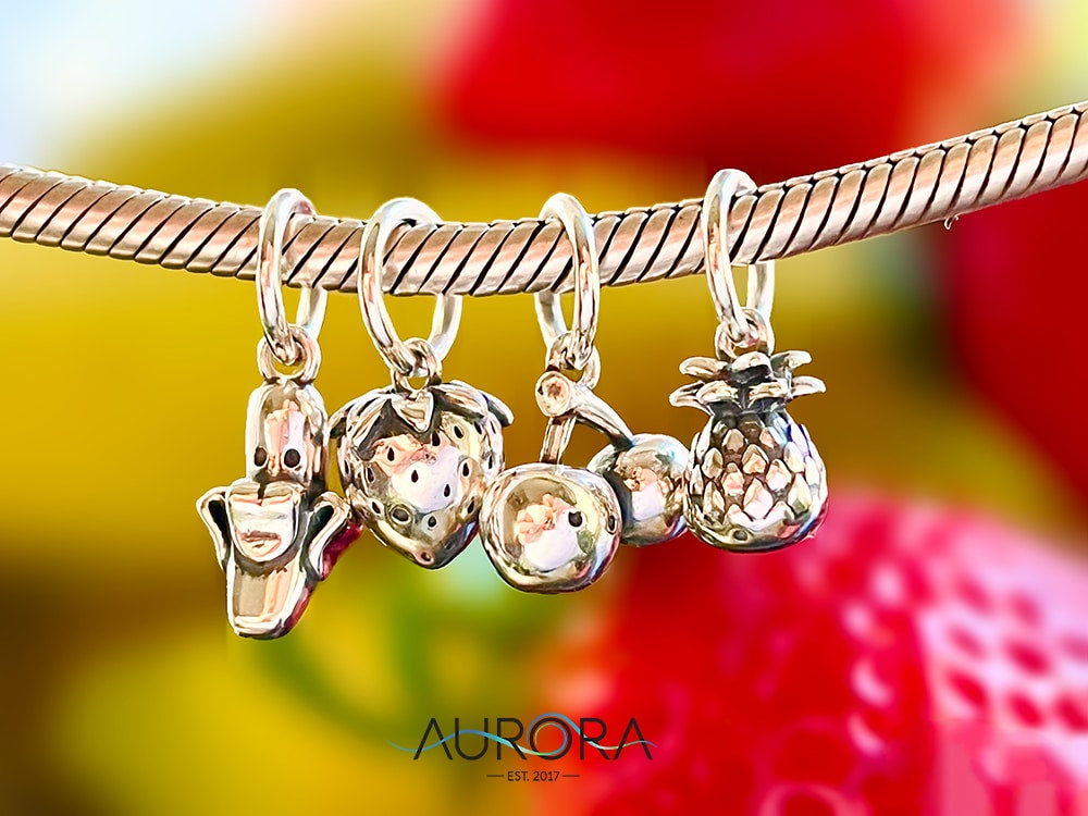 Aurora Charm Tasteful Pineapple Charm silver sterling-silver Dangle by The Alternative Bead. Your official Aurora Charm Retailer from Germany