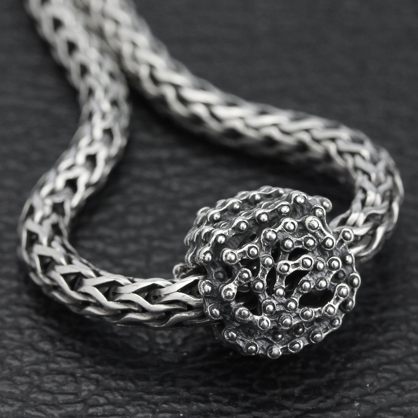 OHM Beads BEADMAIL NO. 24 Chain Of Life (GAR066) sterling-silver Bead The Alternative Bead