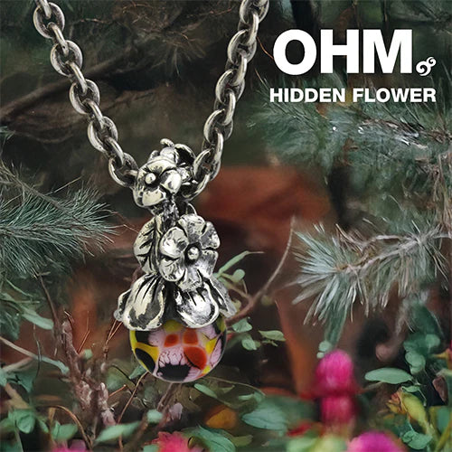 OHM Beads Hidden Flower (GAR251) silver sterling-silver; glass Dangle The Alternative Bead