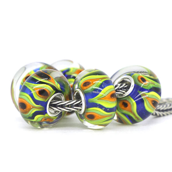 VIP-CHARMS Fire Flame Charm Bead 1 pcs (JKG19-2) blue and orange glass Charm by The Alternative Bead. Your Official VIP-CHARMS Retailer from Germany