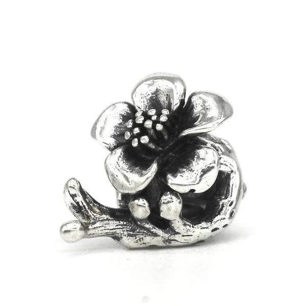 VIP-CHARMS Flower Stopper Charm Bead (DSN66) silver sterling-silver Stopper by The Alternative Bead. Your Official VIP-CHARMS Retailer from Germany