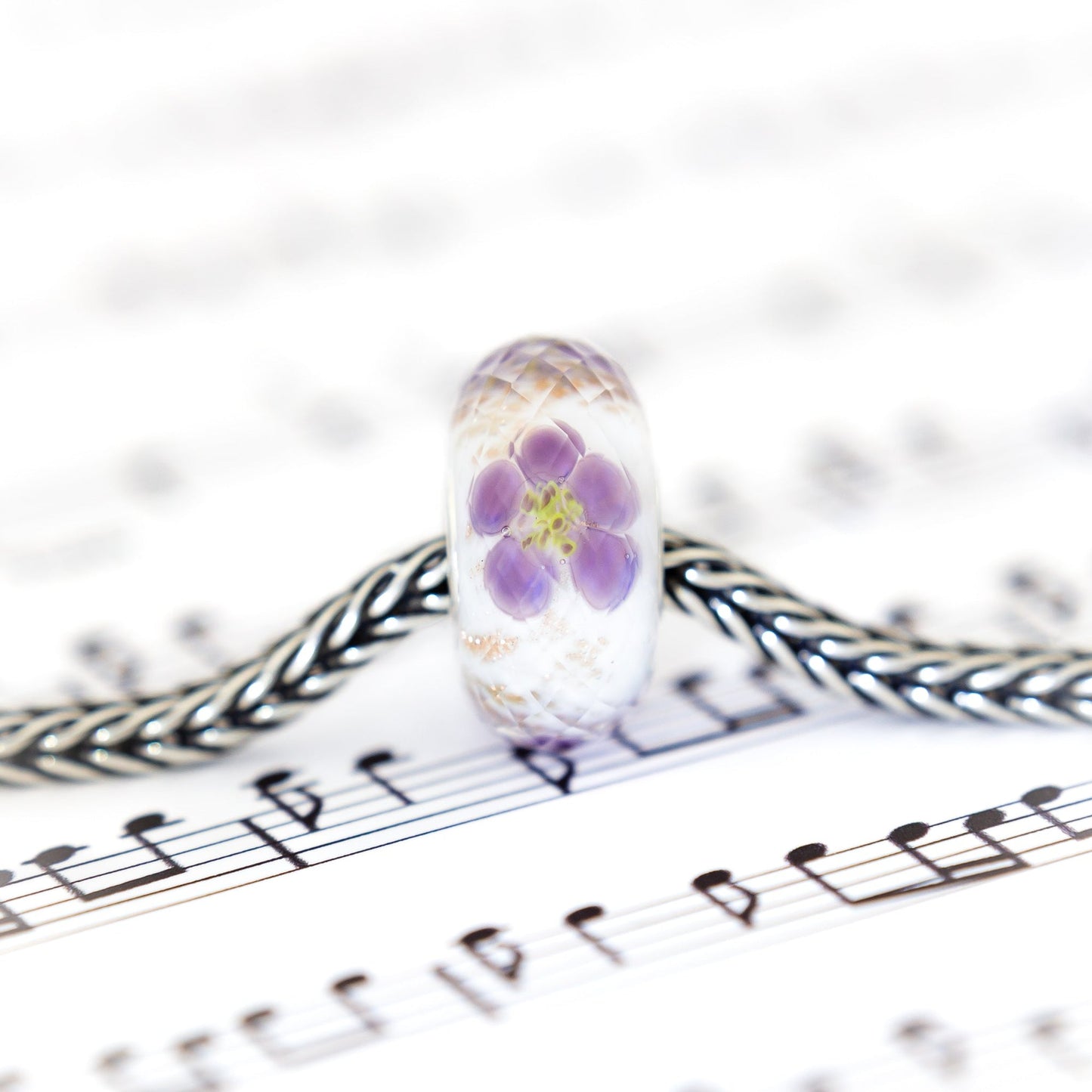 Elfbeads Lavender Blossom Golddust Fractal (G220430) glass Bead - The Alternative Bead official German Retailer. Buy 4 get 5 - free DHL Shipping for all orders above 150 ?