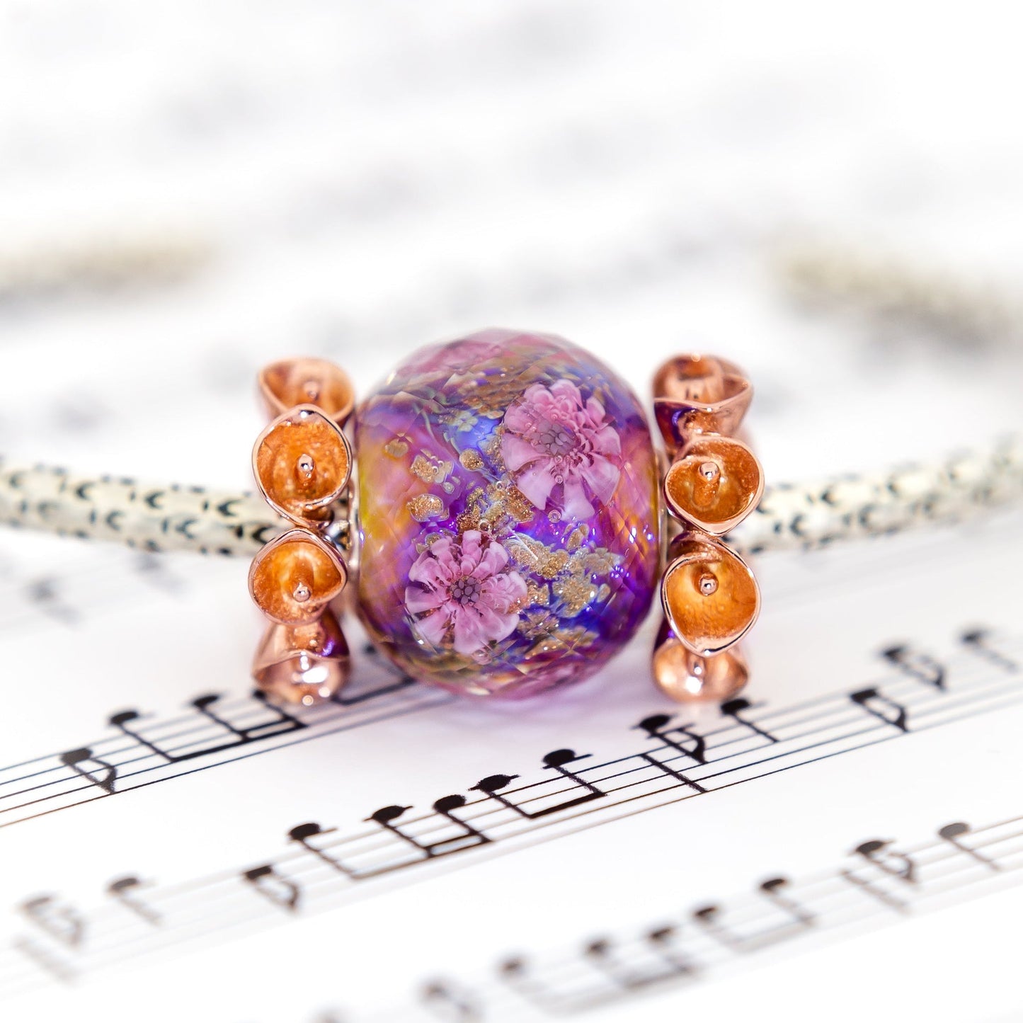 Elfbeads Cherry Blossom Shimmering Fantasy World Fractal (G220426) glass Charm - The Alternative Bead official German Retailer. Buy 4 get 5 - free DHL Shipping for all orders above 150€