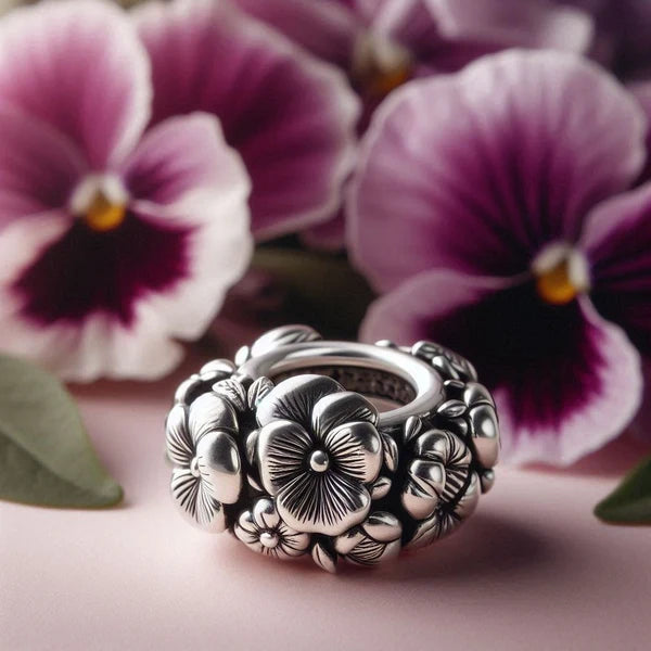 VIP-CHARMS Beautiful Violets Charm (ME0050) silver sterling-silver Charm by The Alternative Bead. Your Official VIP-CHARMS Retailer from Germany
