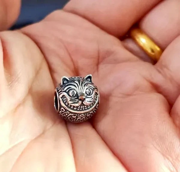 VIP-CHARMS Cheshire Cat Bead (ME033) silver sterling-silver Bead by The Alternative Bead. Your Official VIP-CHARMS Retailer from Germany