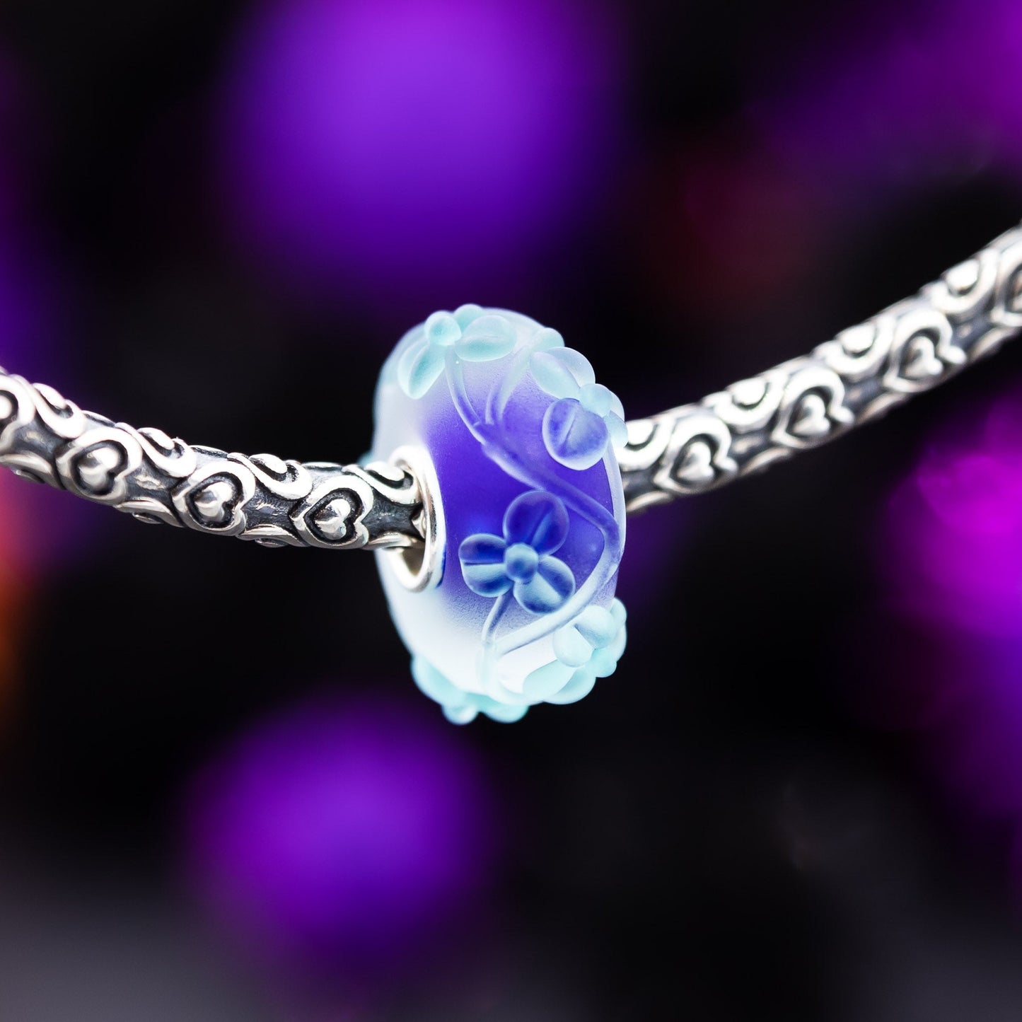 Elfbeads Icy Blue Flowertwig Frost glass Bead by The Alternative Bead. Your official Elfbeads Retailer from Germany
