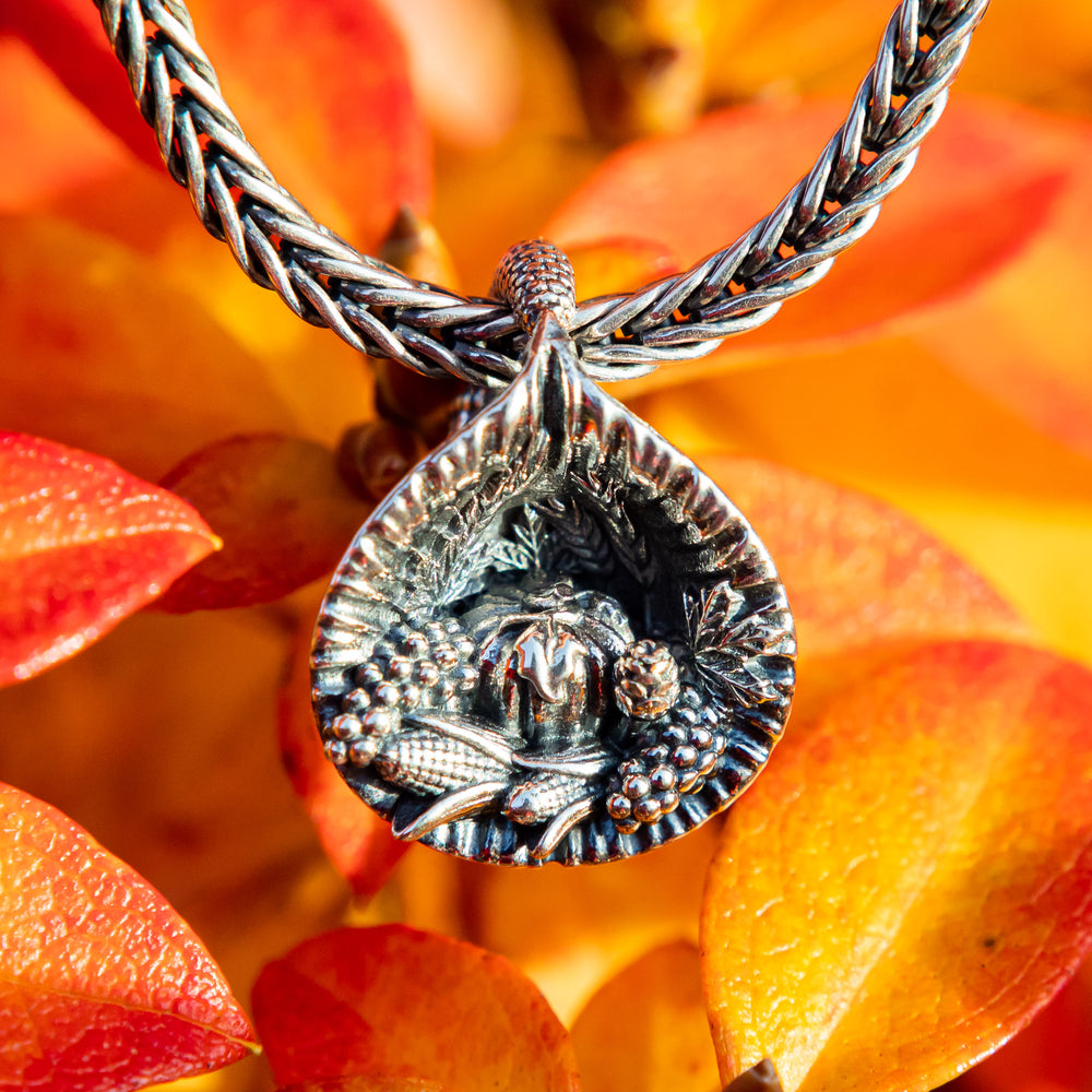 Elfbeads Cornucopia (0) silver sterling-silver Charm - The Alternative Bead official German Retailer. Buy 4 get 5 - free DHL Shipping for all orders above 150€