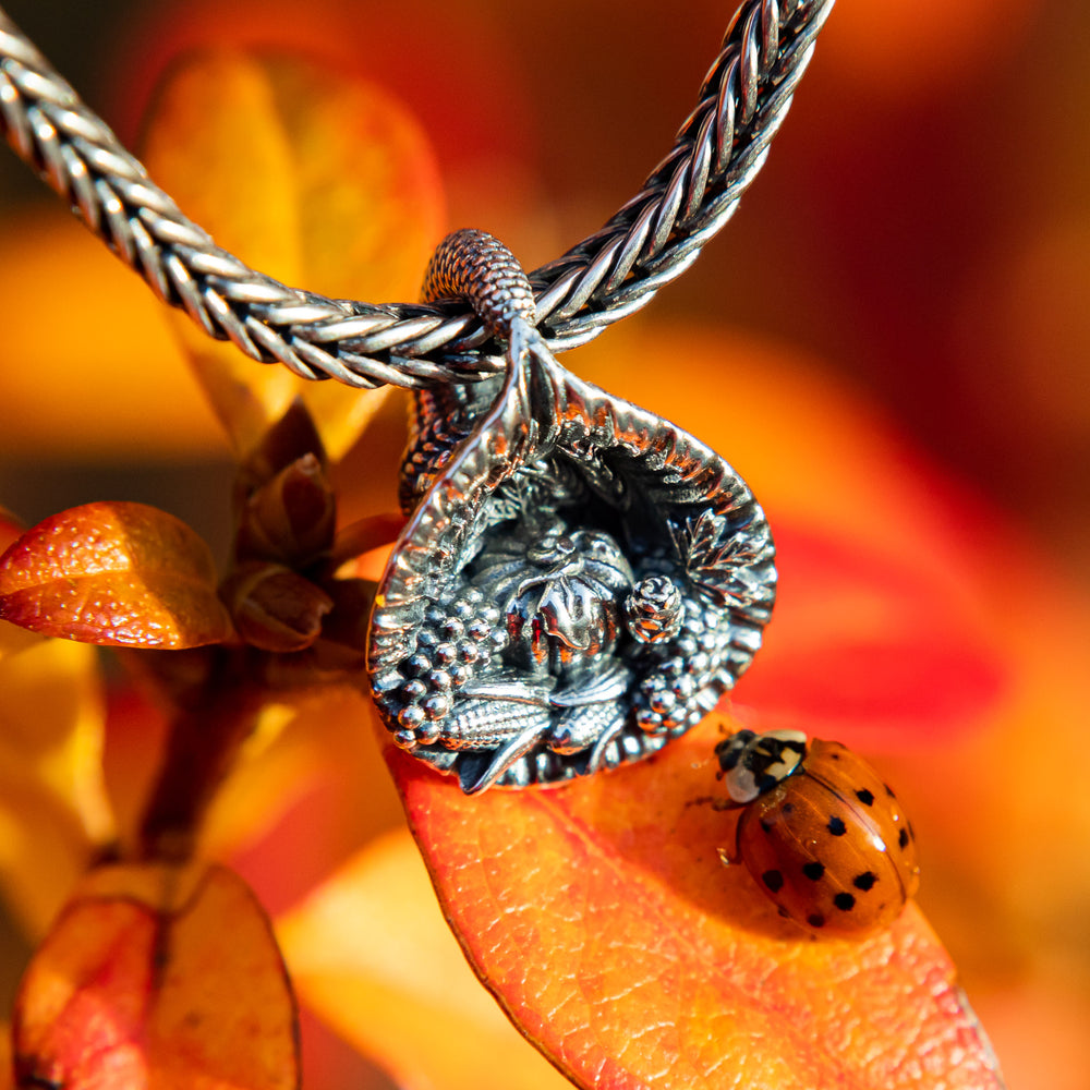 Elfbeads Cornucopia (0) silver sterling-silver Charm - The Alternative Bead official German Retailer. Buy 4 get 5 - free DHL Shipping for all orders above 150€