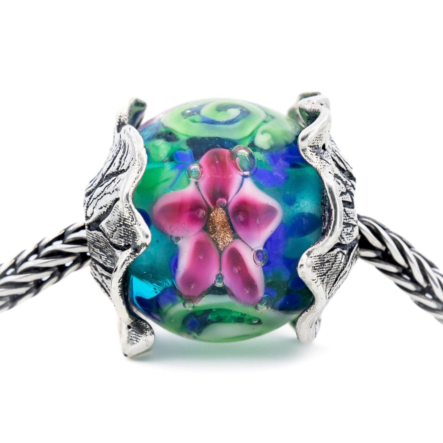 Elfbeads Lotus Leaf Cap (S220605) silver sterling-silver Charm - The Alternative Bead official German Retailer. Buy 4 get 5 - free DHL Shipping for all orders above 150€