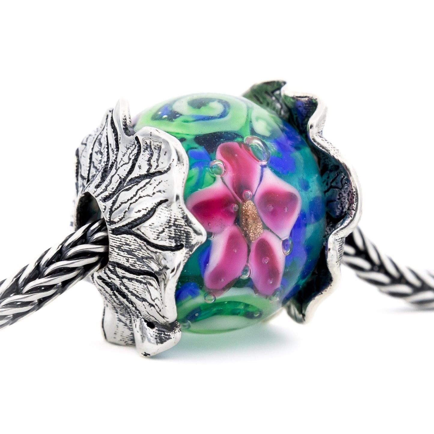 Elfbeads Lotus Leaf Cap (S220605) silver sterling-silver Charm - The Alternative Bead official German Retailer. Buy 4 get 5 - free DHL Shipping for all orders above 150€