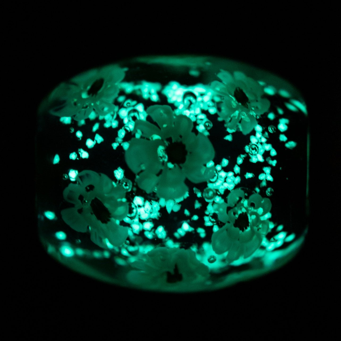 Elfbeads Midnight Flower Pond Barrel glass Bead by The Alternative Bead. Your official Elfbeads Retailer from Germany