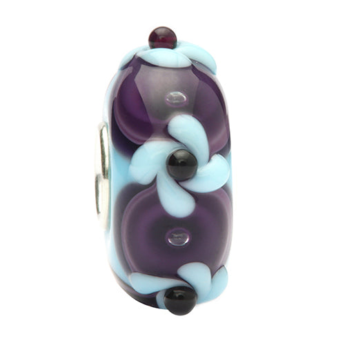Ogerbeads Lavender Blue Flower Twister purple; blue glass Bead by The Alternative Bead. Your official Ogerbeads Retailer from Germany