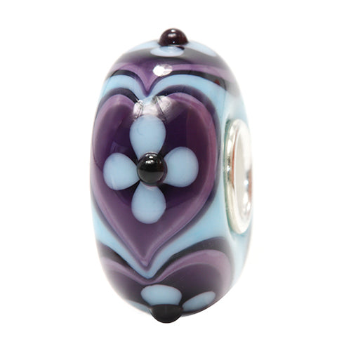 Ogerbeads Lavender Blue Flower Hearts purple; blue glass Bead by The Alternative Bead. Your official Ogerbeads Retailer from Germany