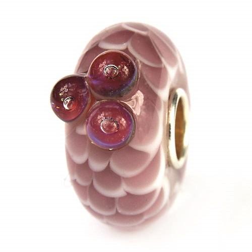 Elfbeads Old Lavender Scales glass Bead by The Alternative Bead. Your official Elfbeads Retailer from Germany
