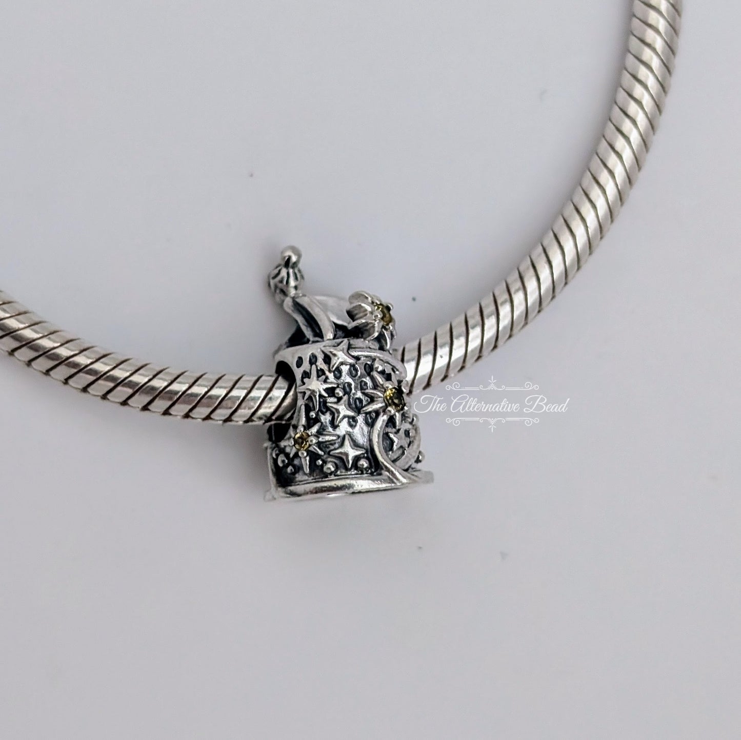 Disney x Pandora Tinker Bell Celestial Thimble silver; yellow; green sterling-silver Bead by The Alternative Bead. Your official Disney x Pandora Retailer from Germany