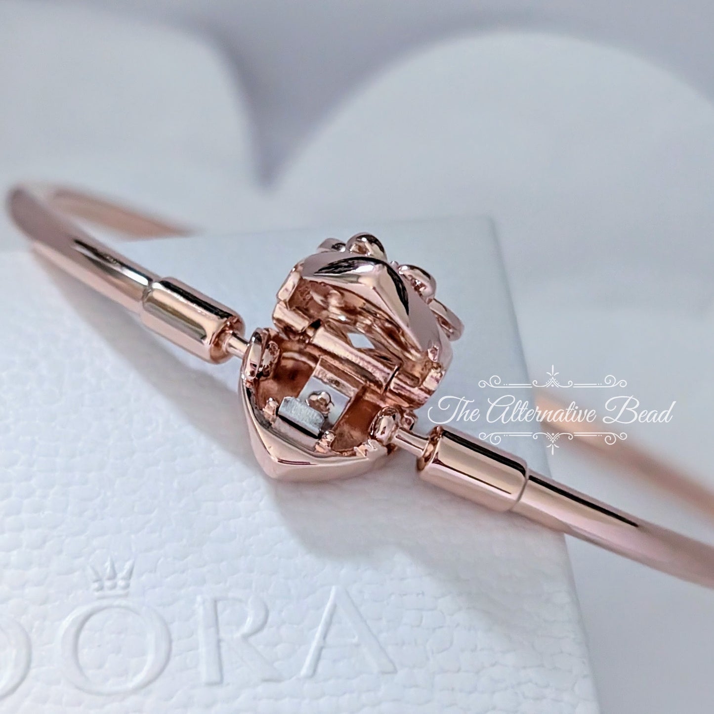 Pandora Moments Heart & Butterfly Bangle (Rose) rose-gold rose-gold Bangle by The Alternative Bead. Your official Pandora Retailer from Germany