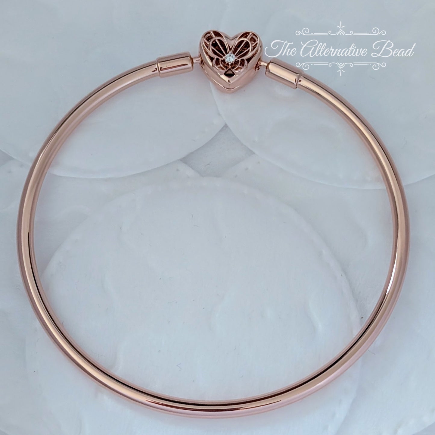 Pandora Moments Heart & Butterfly Bangle (Rose) rose-gold rose-gold Bangle by The Alternative Bead. Your official Pandora Retailer from Germany