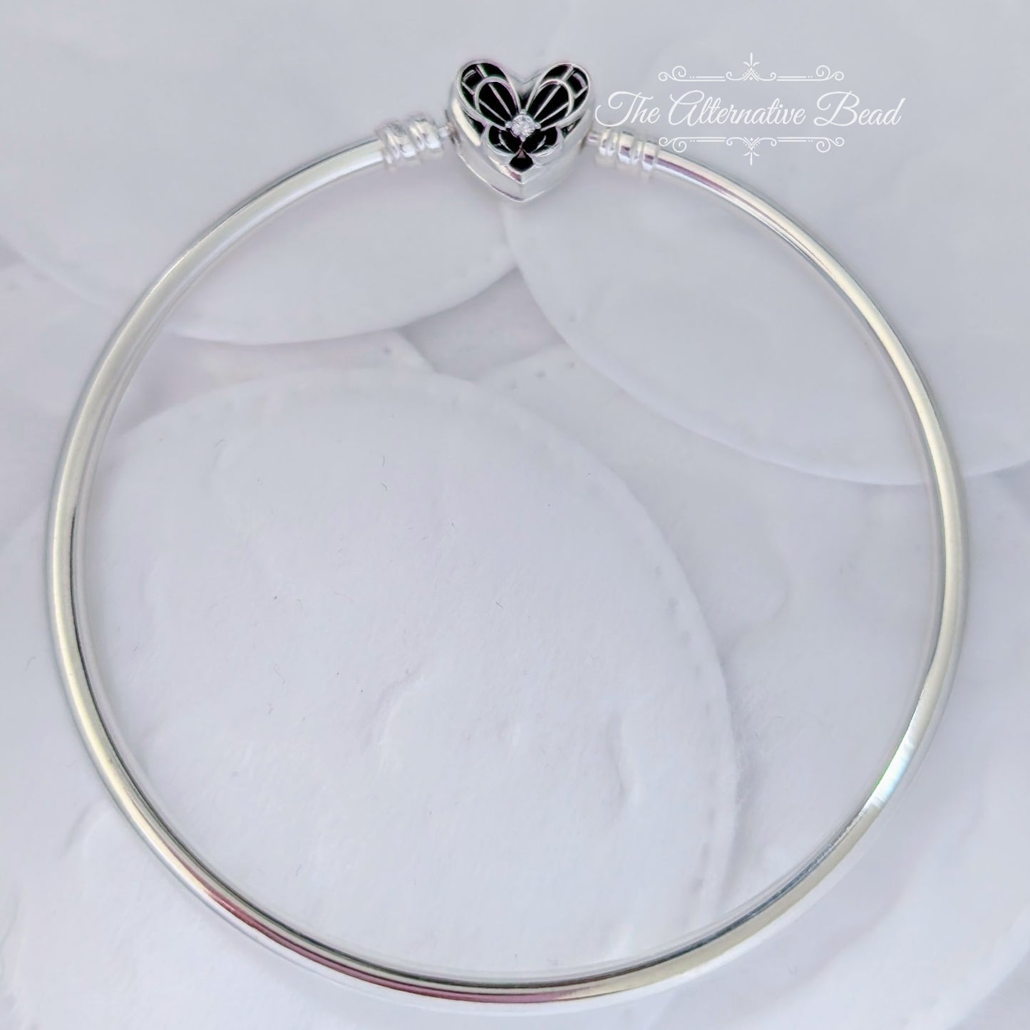 Pandora Moments Heart & Butterfly Bangle (Silver) silver sterling-silver Bangle by The Alternative Bead. Your official Pandora Retailer from Germany