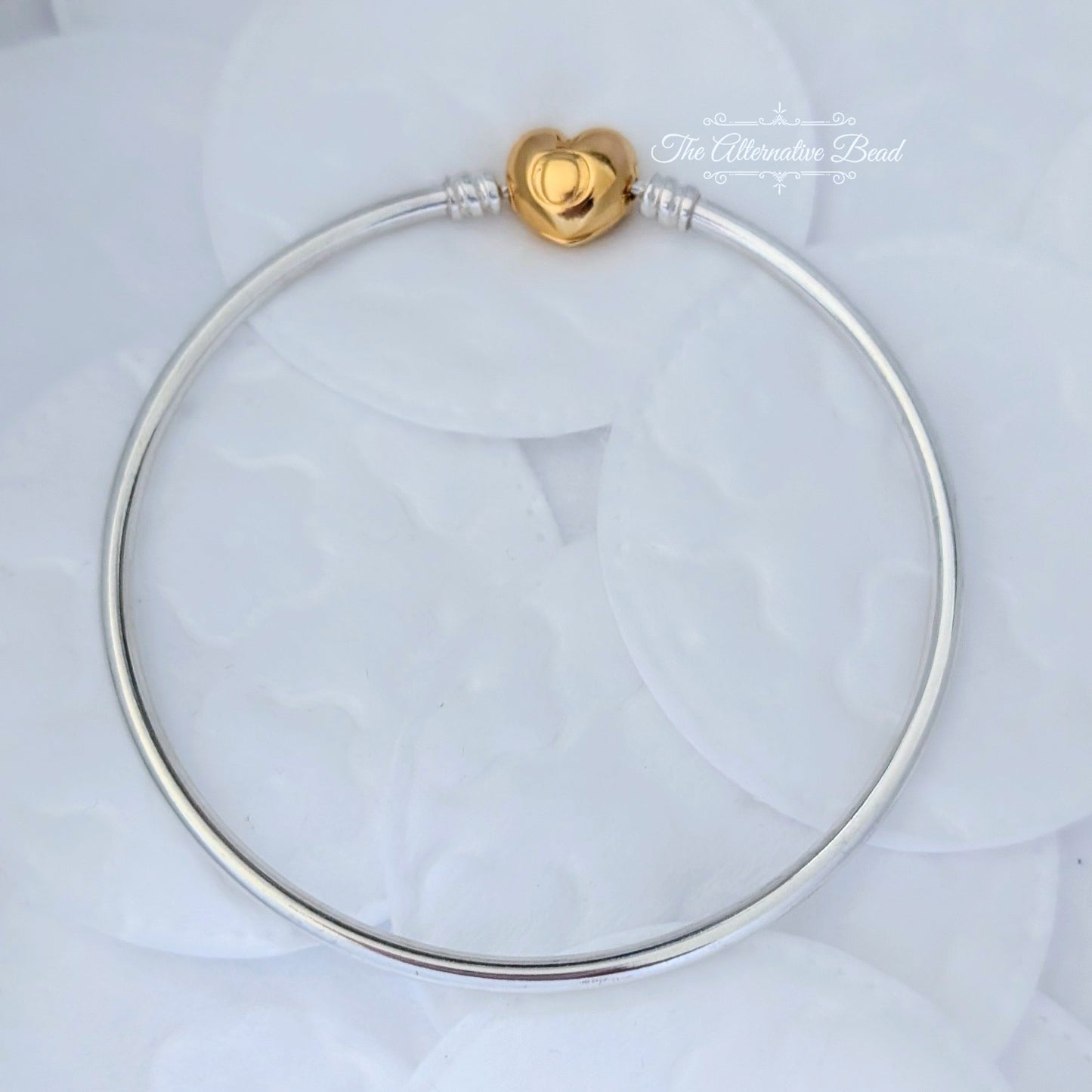 Pandora Bangle with Pandora Shine Heart Clasp gold; silver sterling-silver Bangle by The Alternative Bead. Your official Pandora Retailer from Germany