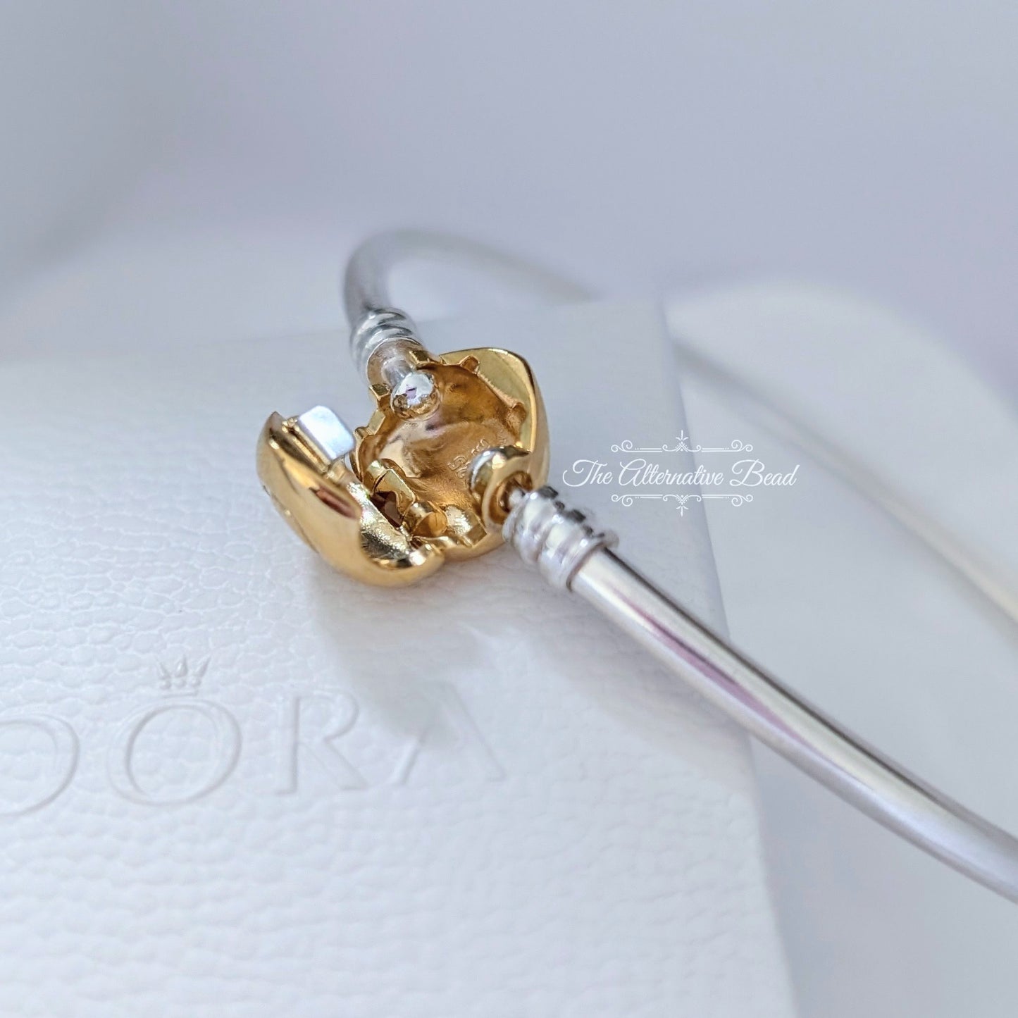Pandora Bangle with Pandora Shine Heart Clasp gold; silver sterling-silver Bangle by The Alternative Bead. Your official Pandora Retailer from Germany