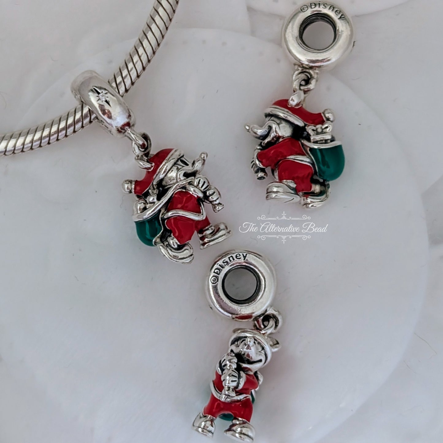 Disney x Pandora Mickey Santa with Gift Bag Dangle green; silver; red sterling-silver Dangle by The Alternative Bead. Your official Disney x Pandora Retailer from Germany