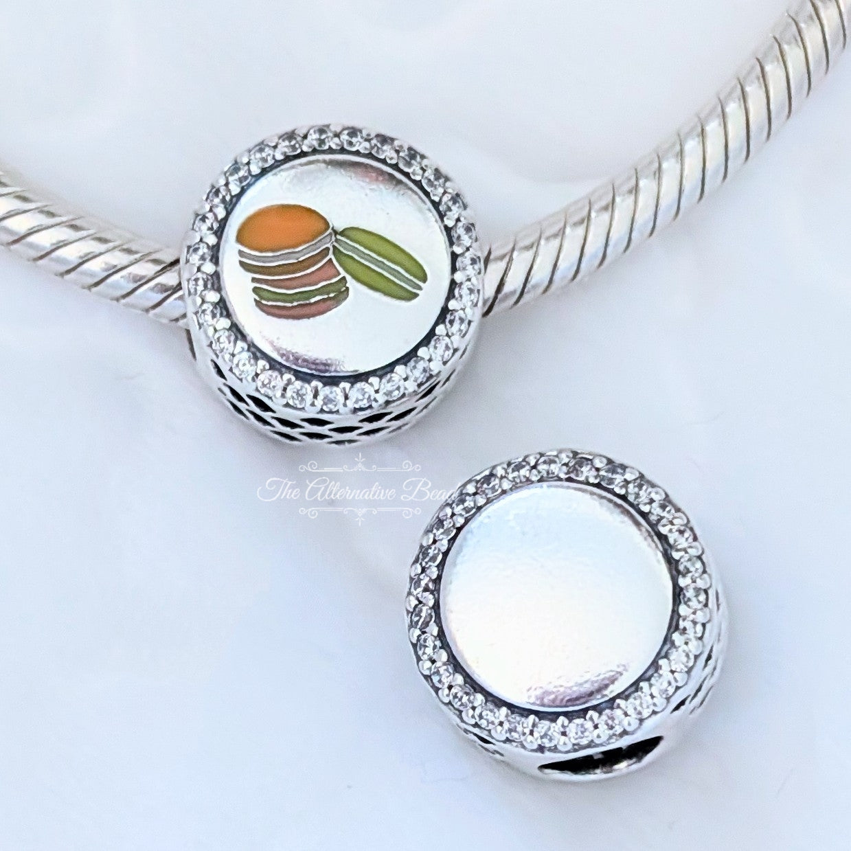 Pandora Macaron Engravable orange; green; silver sterling-silver Bead by The Alternative Bead. Your official Pandora Retailer from Germany