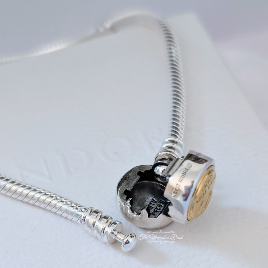 Pandora Paris Olympics 2024 Bicolor Bracelet silver; gold sterling-silver Bracelet by The Alternative Bead. Your official Pandora Retailer from Germany
