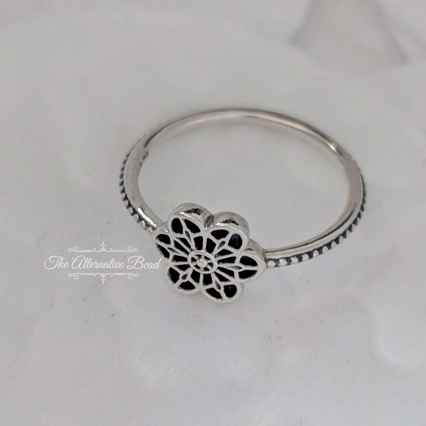 Pandora Floral Laisy Lace Silver Ring (190992) sterling-silver Ring by The Alternative Bead. Your Jewelry Retailer from Germany