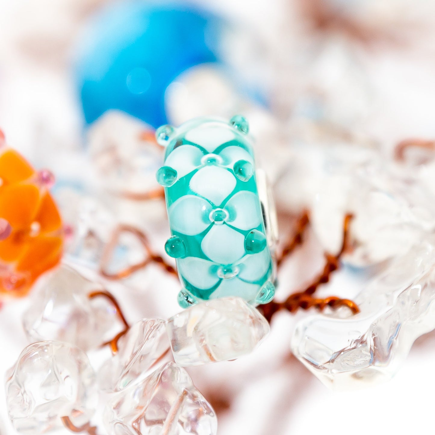 Elfbeads Teal Perpetuals glass Bead by The Alternative Bead. Your official Elfbeads Retailer from Germany