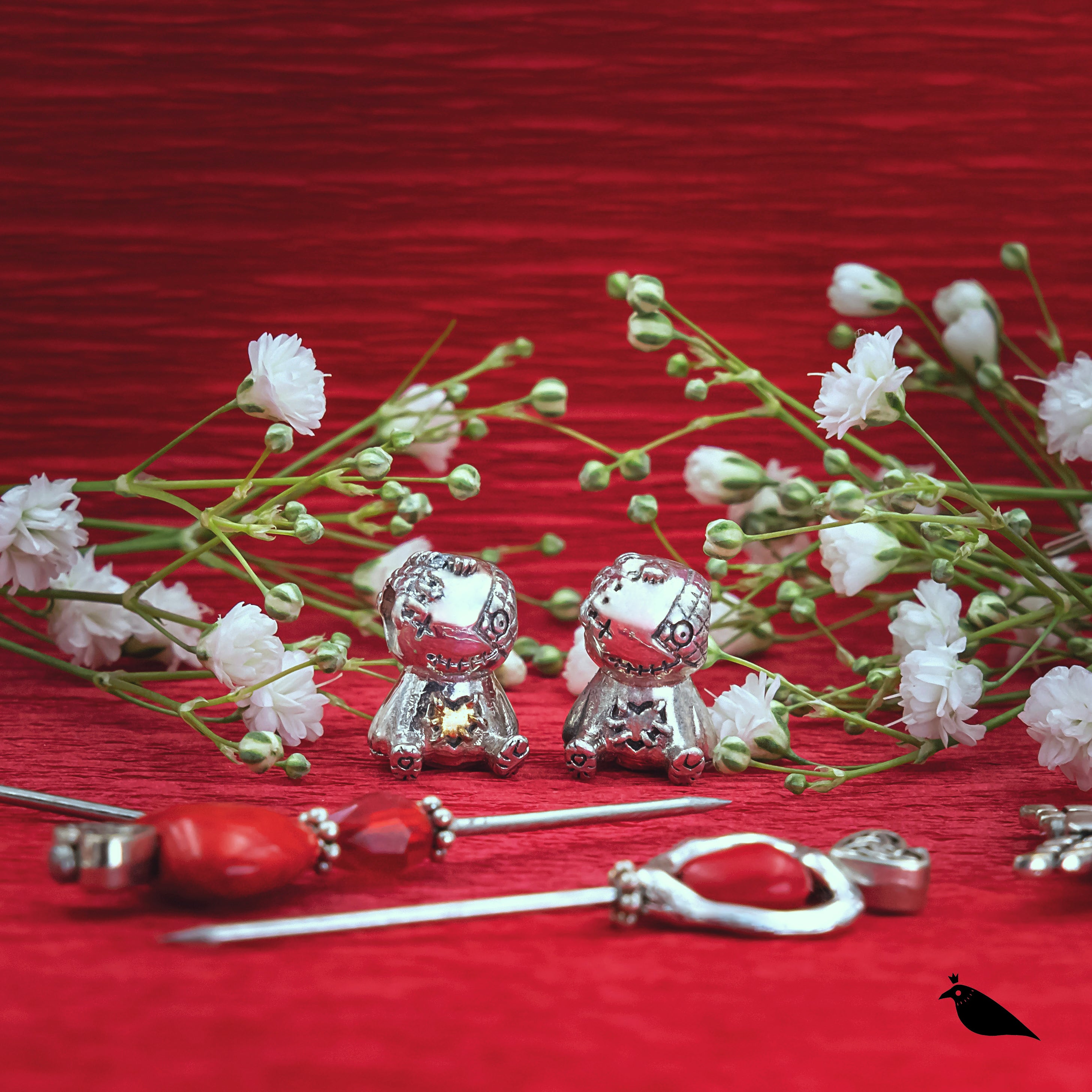 Black Raven Beads Voodoo Love Doll LE sterling-silver and gold Charm by The Alternative Bead. Your official Black Raven Beads Retailer from Germany