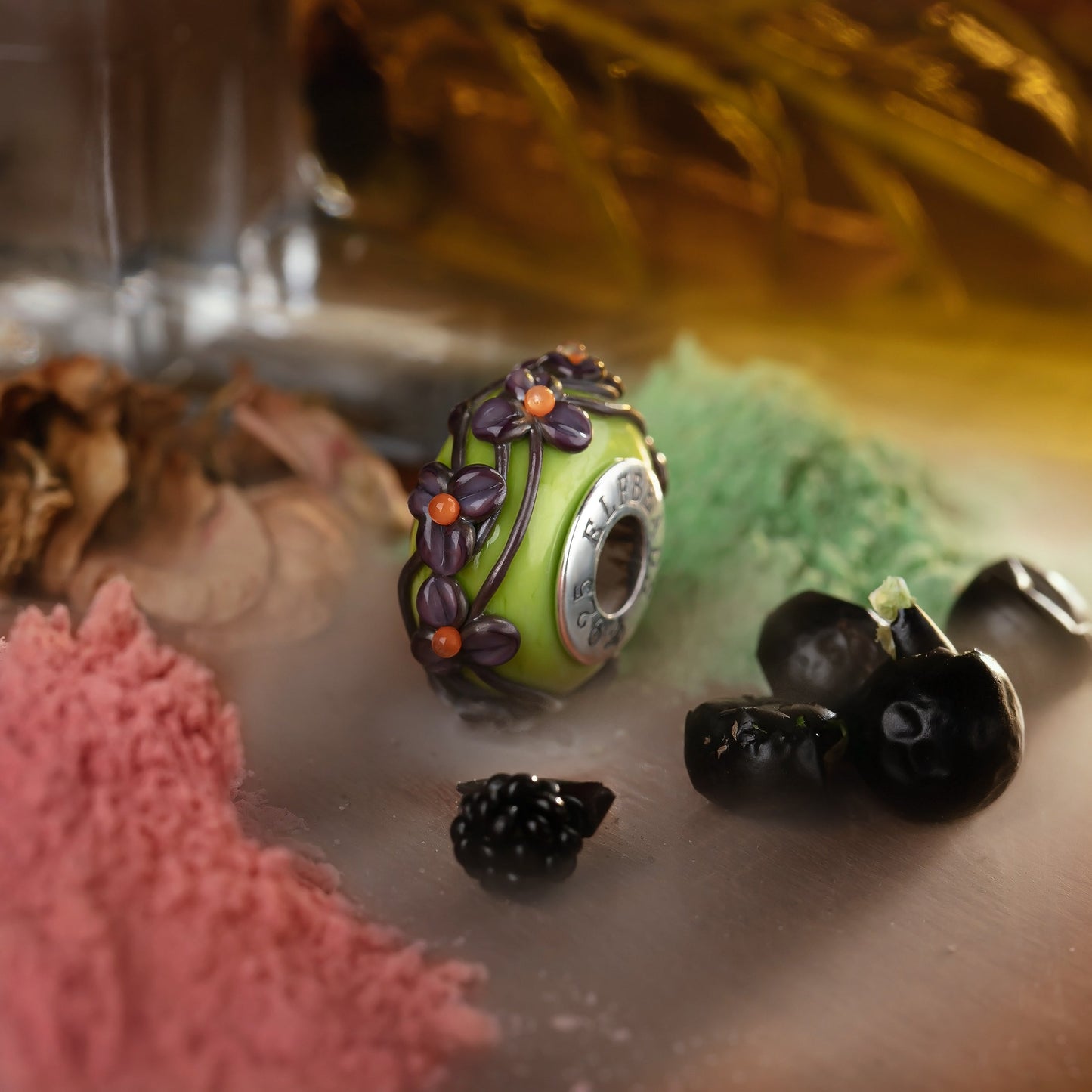 Elfbeads Witch Potion Flowertwig (G230815) glass Charm - The Alternative Bead official German Retailer. Buy 4 get 5 - free DHL Shipping for all orders above 150€