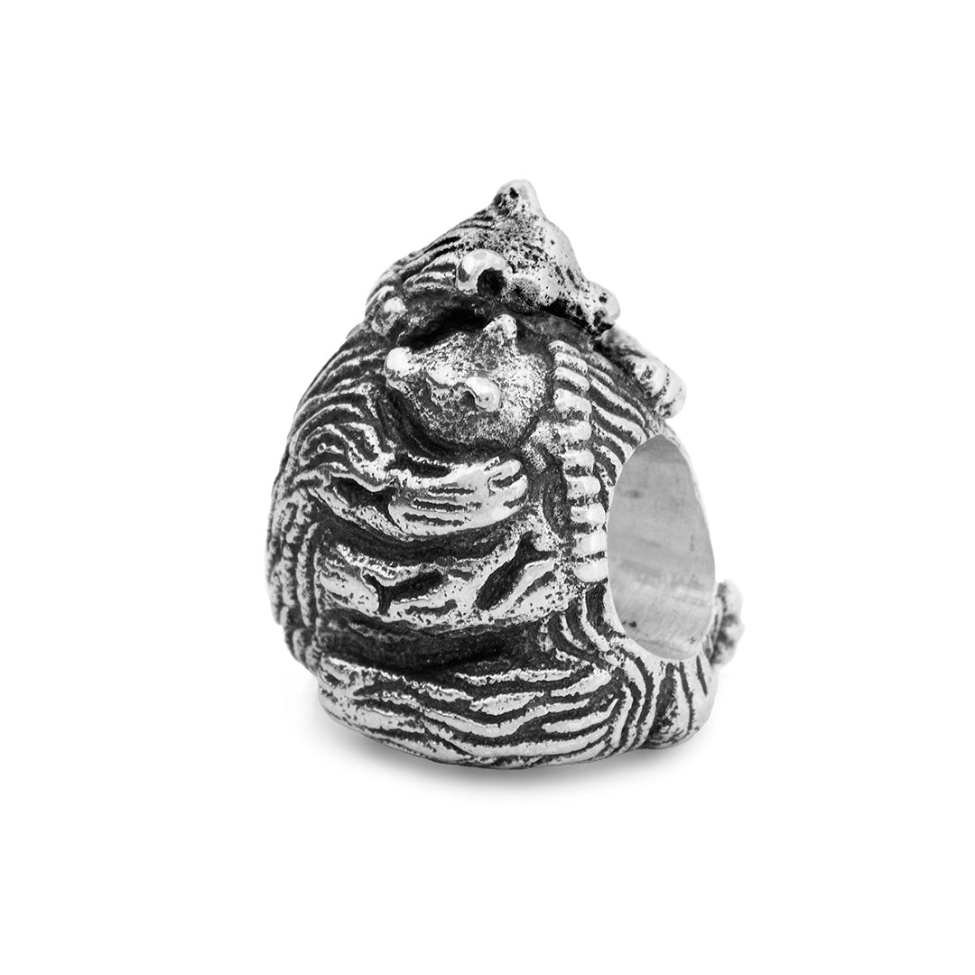 Black Raven Beads Polar Bear Hug silver sterling-silver Charm by The Alternative Bead. Your official Black Raven Beads Retailer from Germany