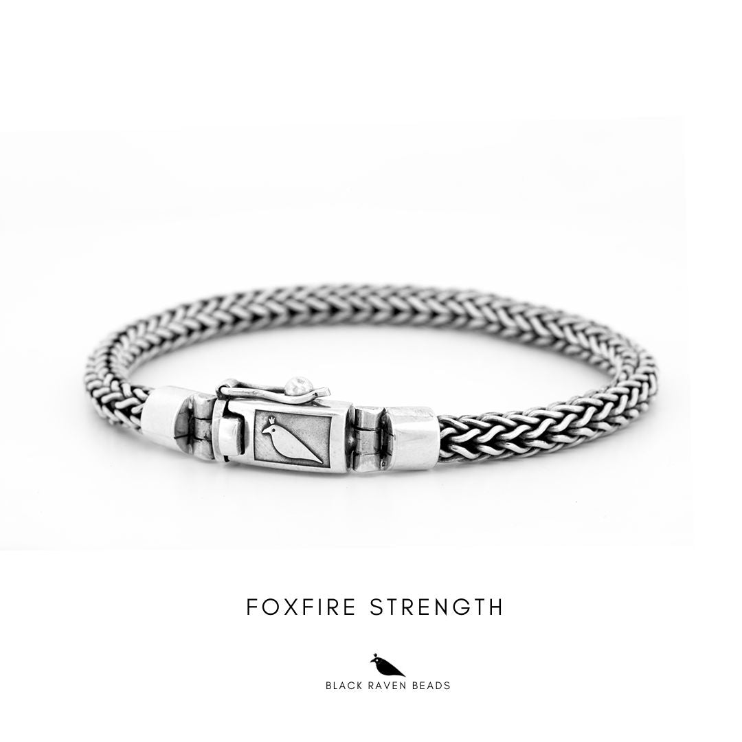 Black Raven Beads Bracelet Foxfire Strength silver sterling-silver Bracelet by The Alternative Bead. Your official Black Raven Beads Retailer from Germany