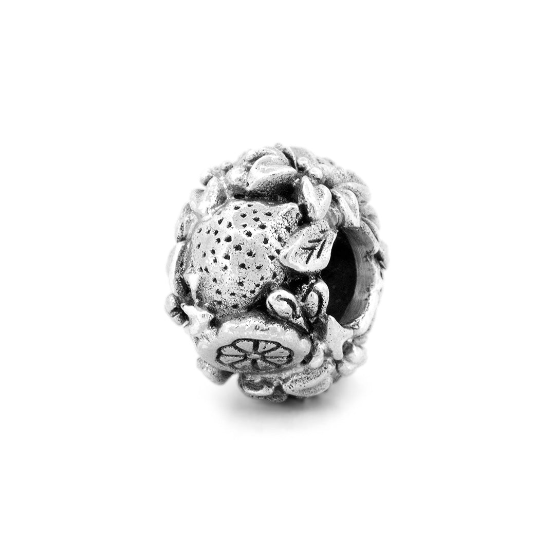Black Raven Beads Lemon Blossom silver sterling-silver Charm by The Alternative Bead. Your official Black Raven Beads Retailer from Germany