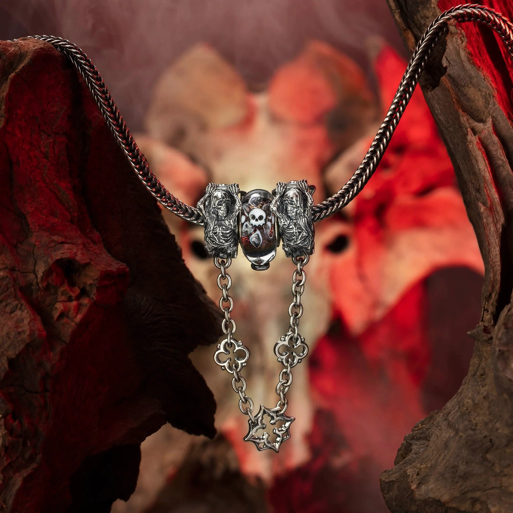 Elfbeads Cathedral of Shadows  sterling-silver Safety Chain by The Alternative Bead. Your official Elfbeads Retailer from Germany