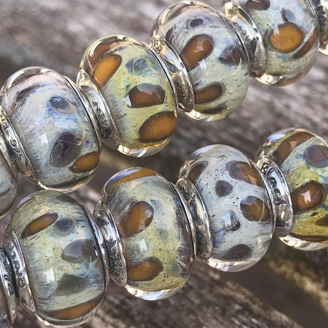 Black Raven Beads Sesame Miso orange and white glass Charm by The Alternative Bead. Your official Black Raven Beads Retailer from Germany