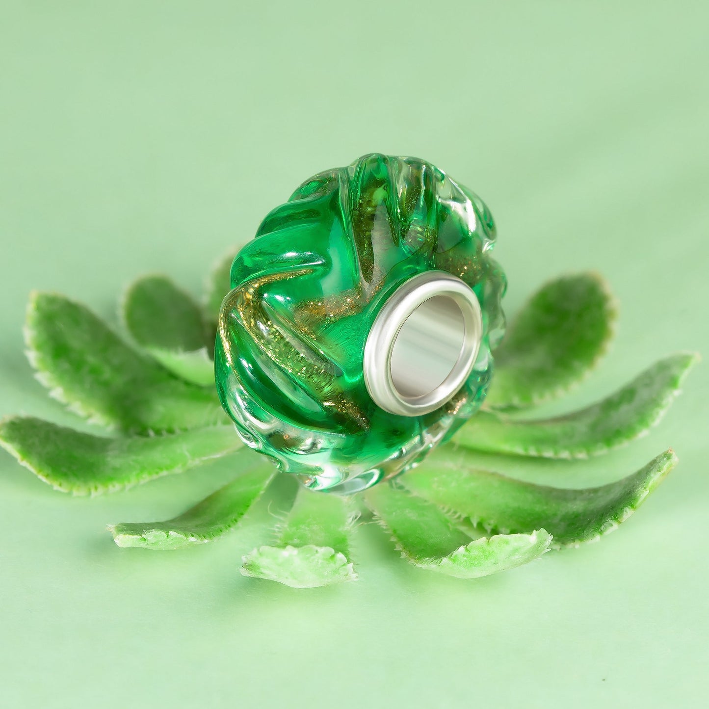 Elfbeads Kiwi Gold Sprinkles Roll (G230715) green; silver glass Bead - The Alternative Bead official German Retailer. Buy 4 get 5 - free DHL Shipping for all orders above 150 ?