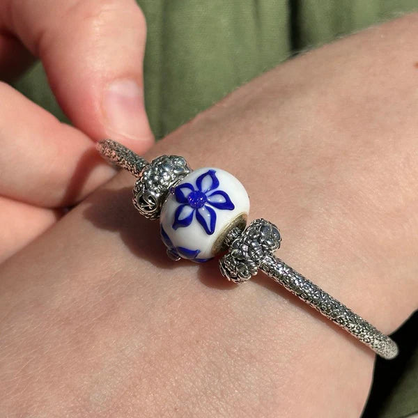 VIP-CHARMS Beautiful Violets Charm (ME0050) silver sterling-silver Charm by The Alternative Bead. Your Official VIP-CHARMS Retailer from Germany