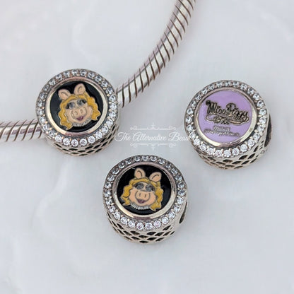 Miss Piggy Engravable Charm